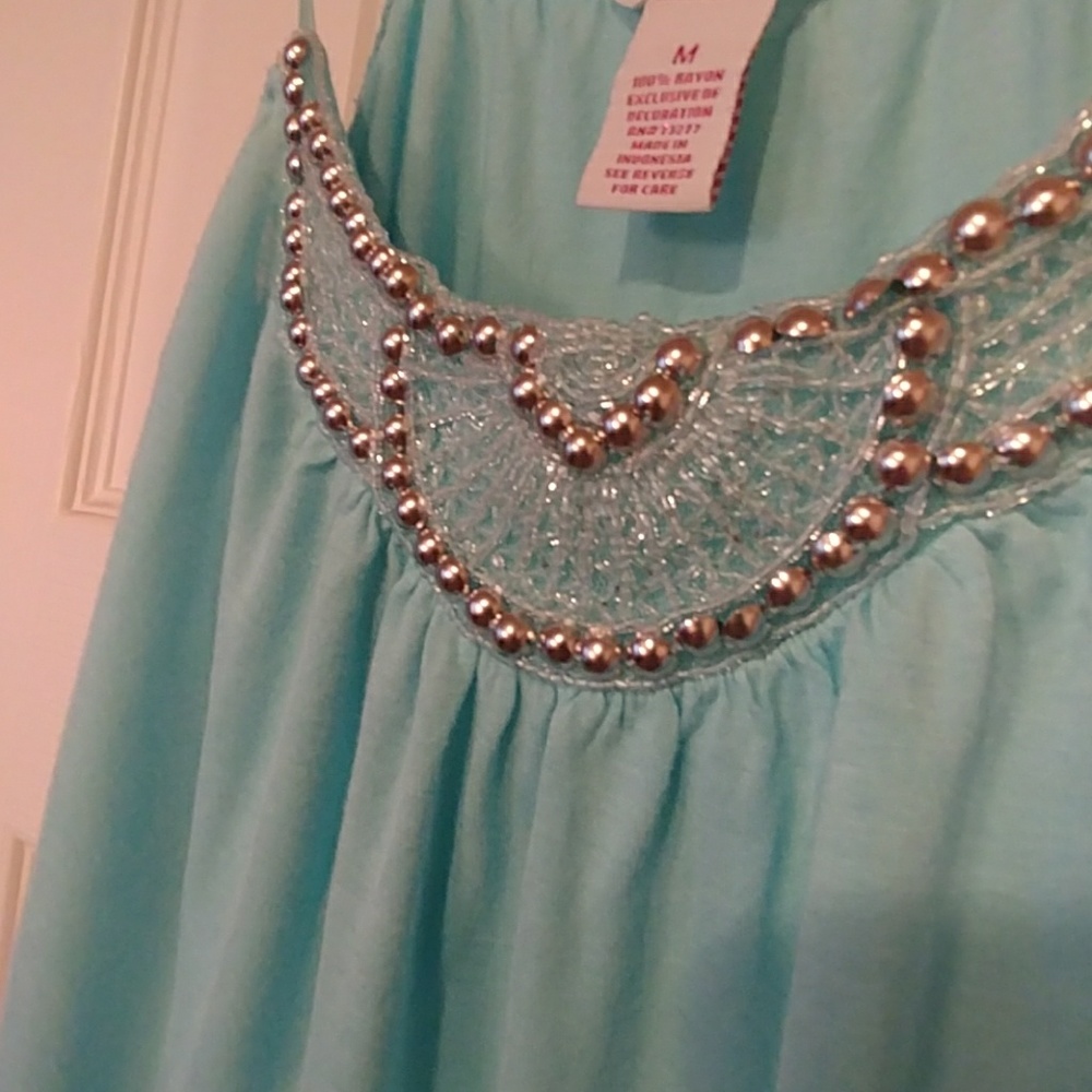 Tank Top - Picture 3 of 4